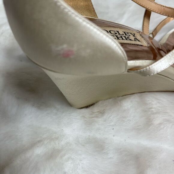 Bradley Mischka Satin Beige wedge ankle strap sandals size 7.5 - Picture 6 of 12